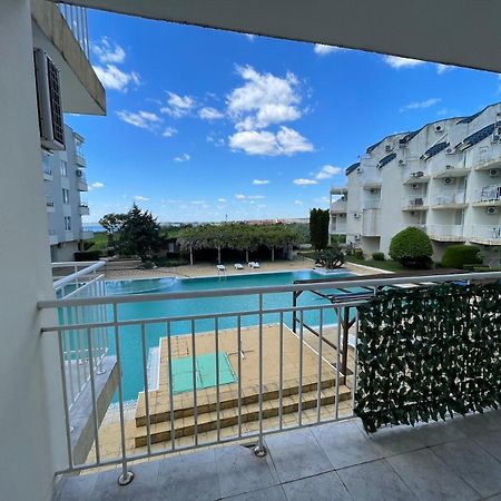 Rutland Sp Apartments Равда Экстерьер фото